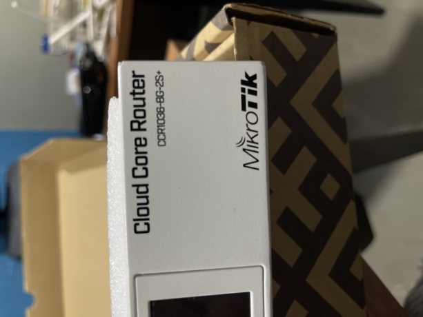 mikrotik-ccr1036-8g-2s-big-1