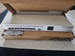 mikrotik-ccr1009-7g-1c-1s