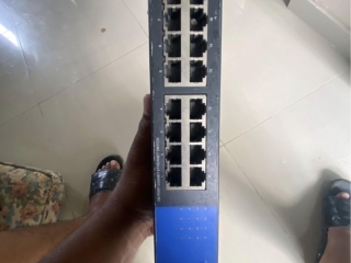 vendo-2-swicht-gbit-16port-y-24port