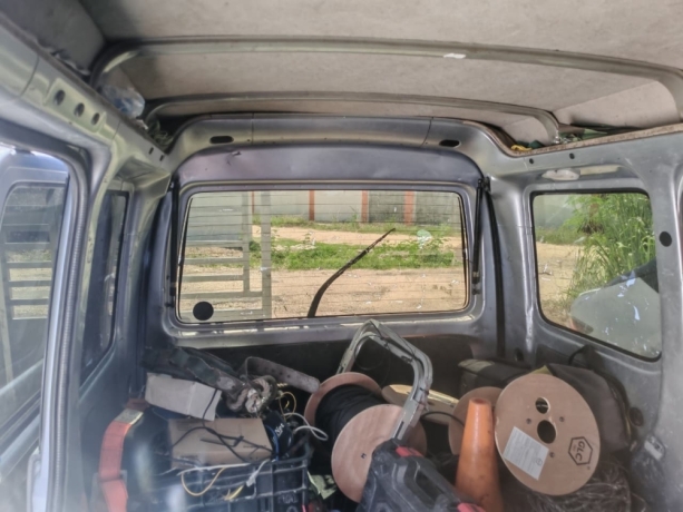 daihatsu-hijet-2011-big-3