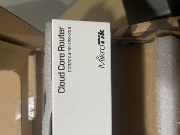 mikrotik-ccr2004-1g-12s2xs-big-1