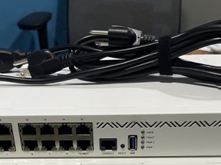 mikrotik-2004-16g-2s