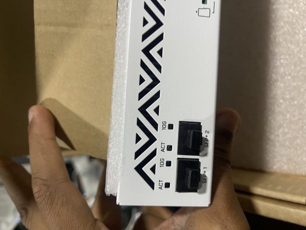 mikrotik-ccr1036-8g-2s-big-0