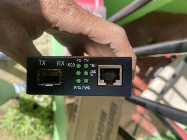 media-converter-y-sfp-hsq-big-3