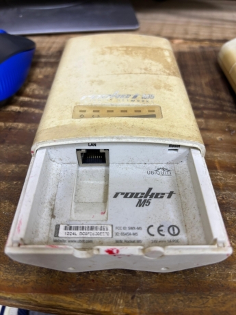 vendo-rocket-m5-ubiquiti-big-2
