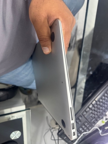 macbook-air-big-3