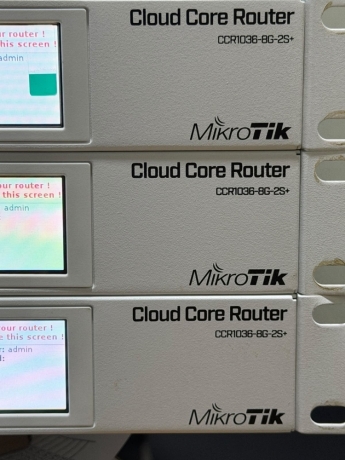 3-microtik-1036-8g-2s-big-1
