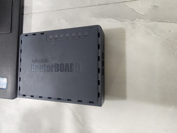 mikrotik-rb760igs-big-2