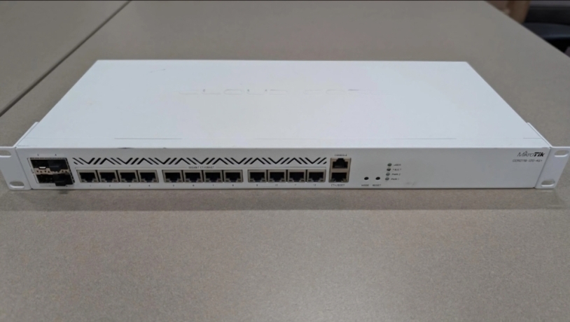 mikrotik-ccr2116-big-0