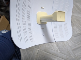ubiquiti-litebeam-m5-cpe